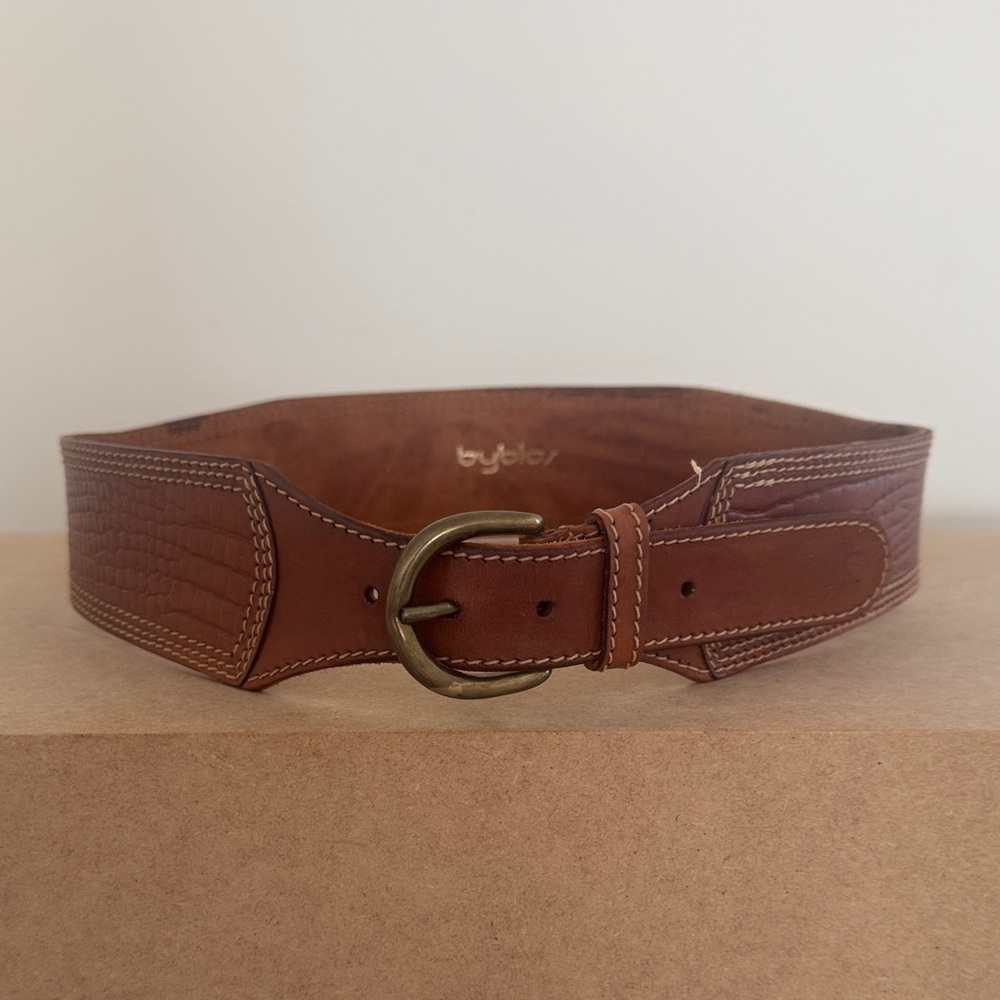 Byblos Vintage Italy Leather Wide Contour Waist Belt Cognac Brown Brass 42 / S
